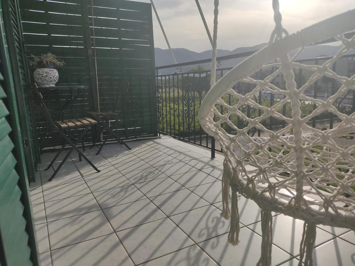 Rosegarden Villa Сами Екстериор снимка